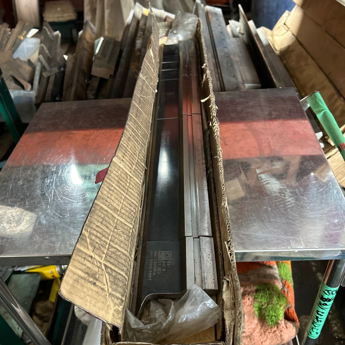 N7012 アマダ AMADA ベンダー金型 プレスブレーキ サッシ パンチ 分割金型セット 800mm分 20080 88° V-12A ワンタッチ拍卖