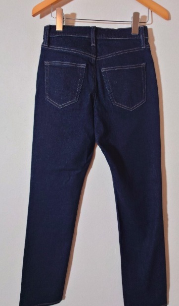 ★ユニクロ 2023年モデル ストレッチスリムストレートジーンズ 22インチ  インディゴブルー拍卖