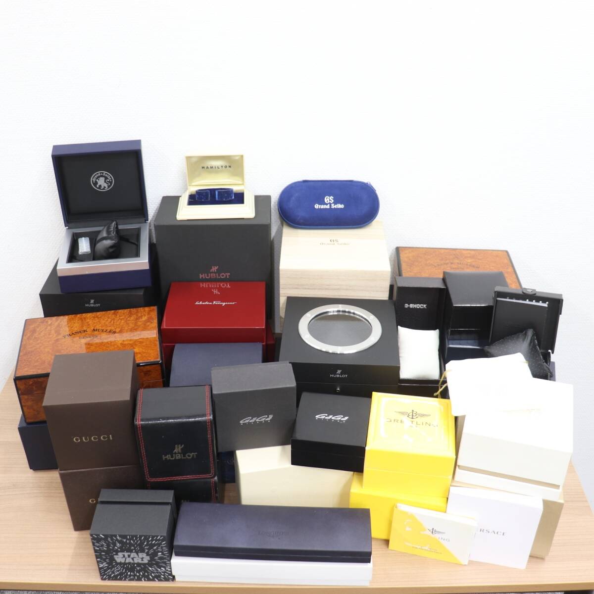 ITXO1I9182RO 即決 本物 ウブロ フランクミュラー ロレックス ブライトリング グランドセイコー 他 時計箱 コマ 冊子 保存袋 24個拍卖