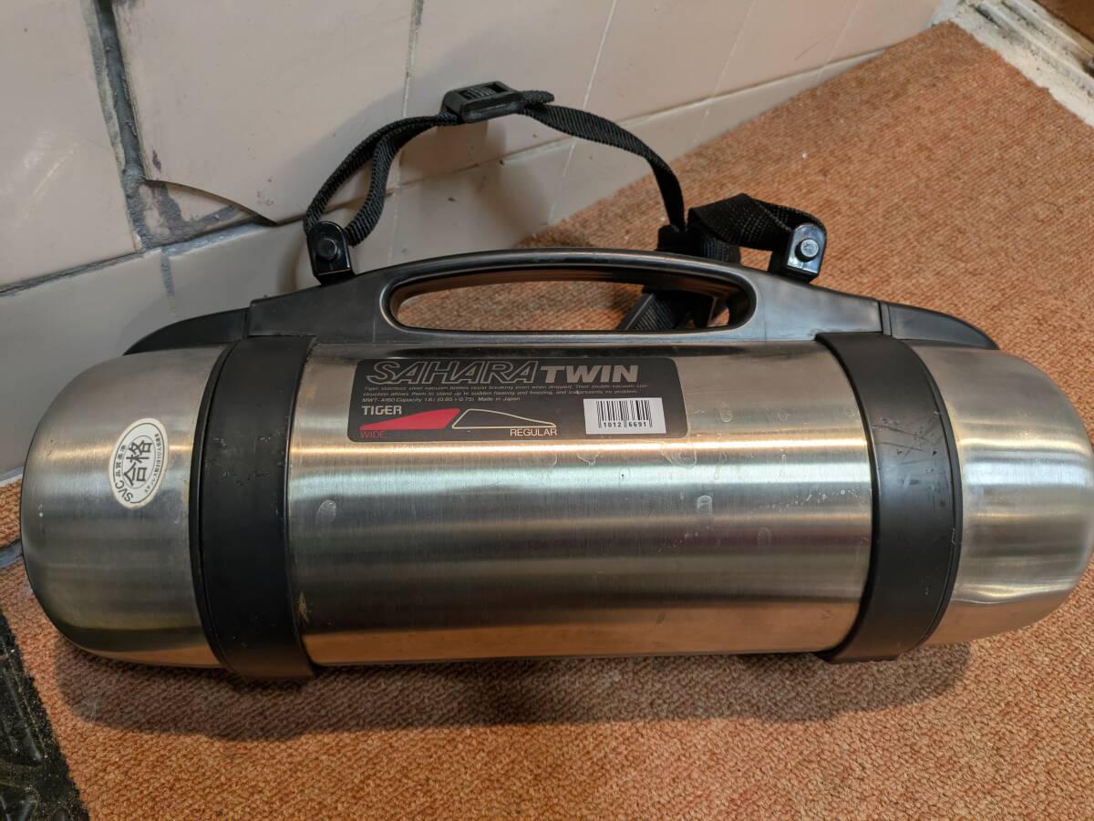 2種類の飲み物が入る!【TIGER/タイガー】サハラツイン ダブルステンレスボトル 10126691-45807拍卖