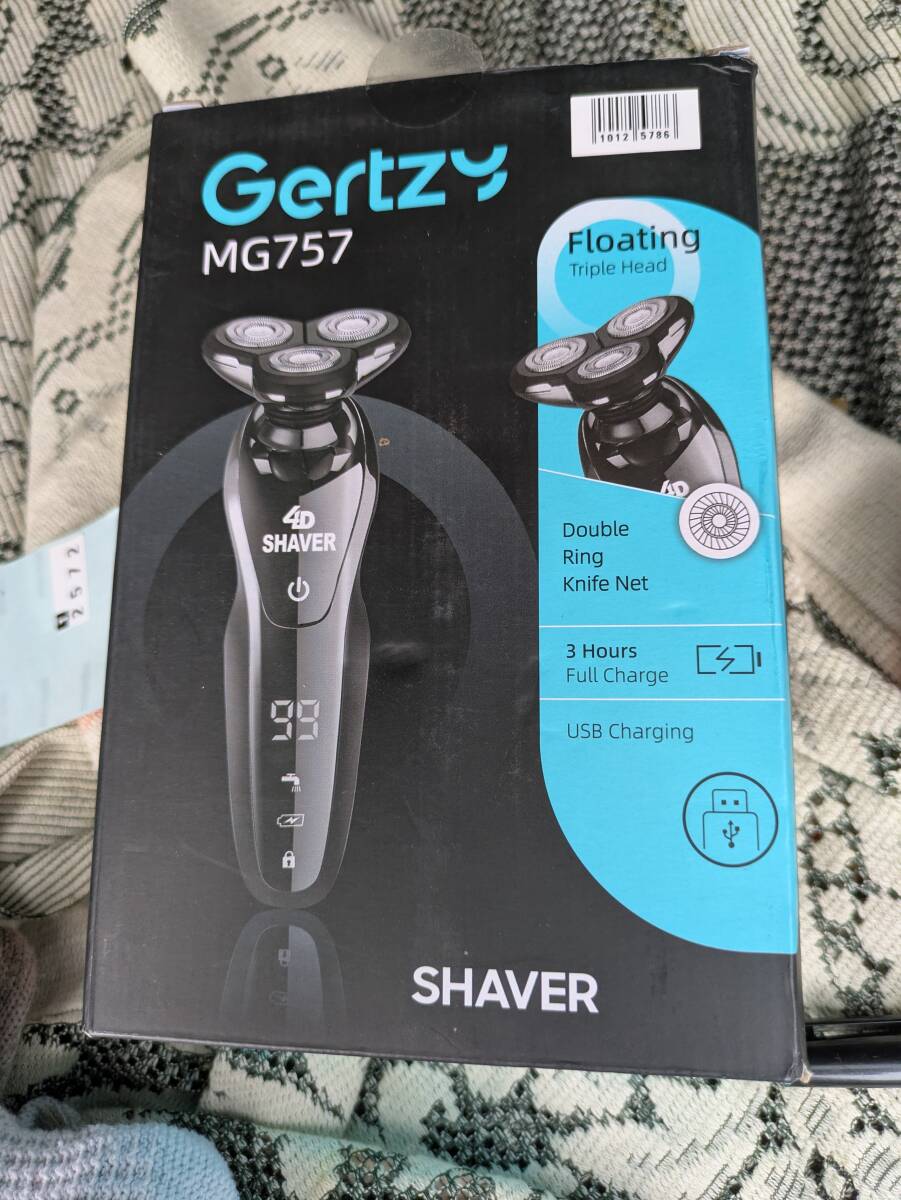 SHAVER MG757 トリプルヘッド USB充電式 メンズ電気シェーバー 10125786-45801拍卖