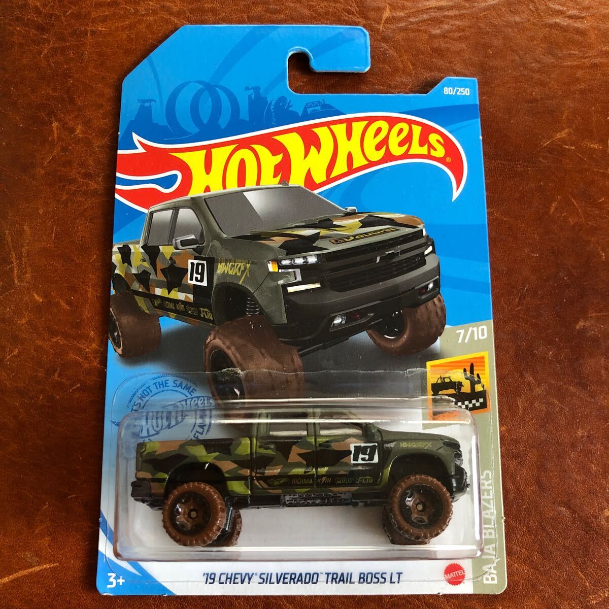 Hot Wheels `19 CHEVY SILVERADO TRAIL BOSS LT拍卖