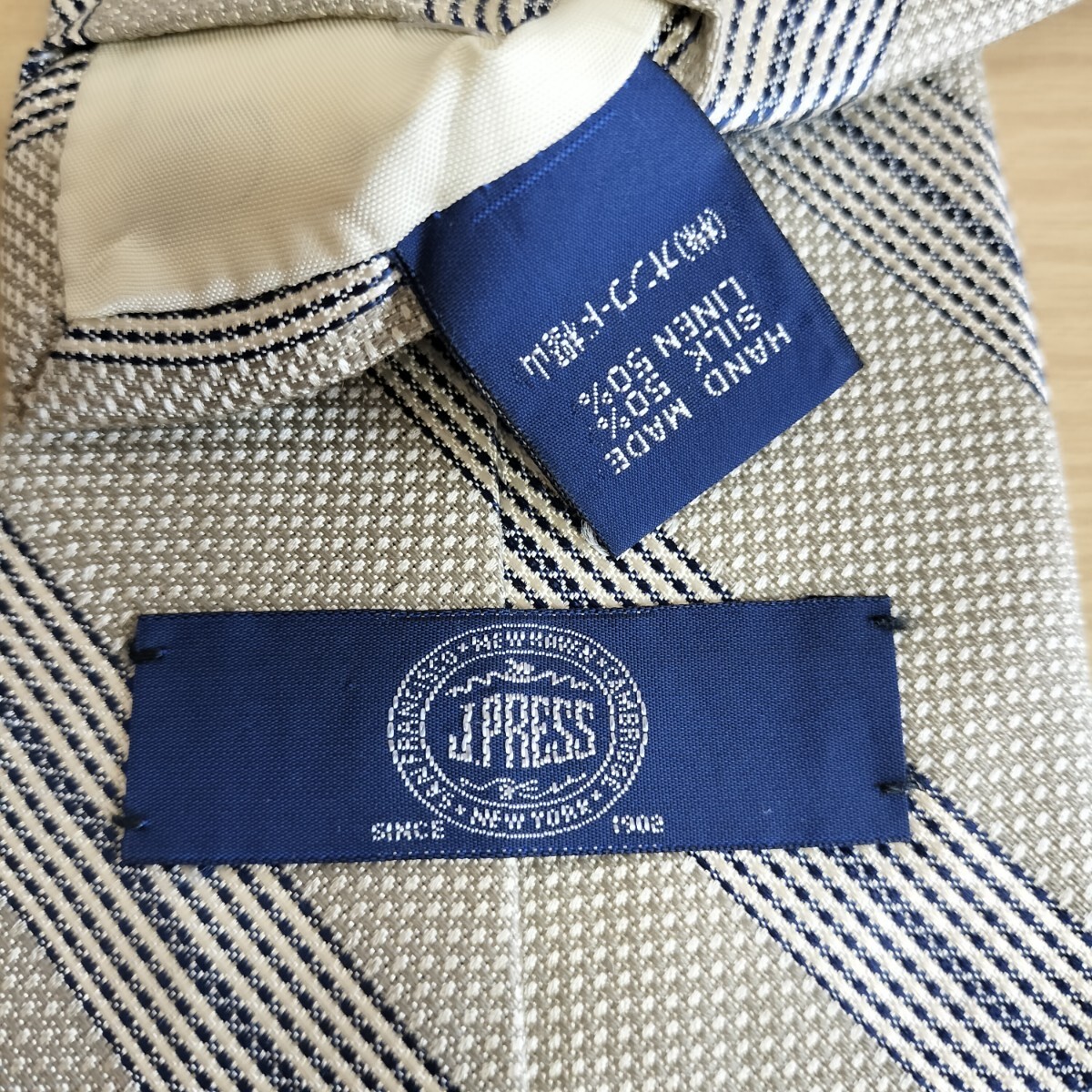 J.PRESS(Jプレス)ジェイプレスグレー色のストライプネクタイ拍卖