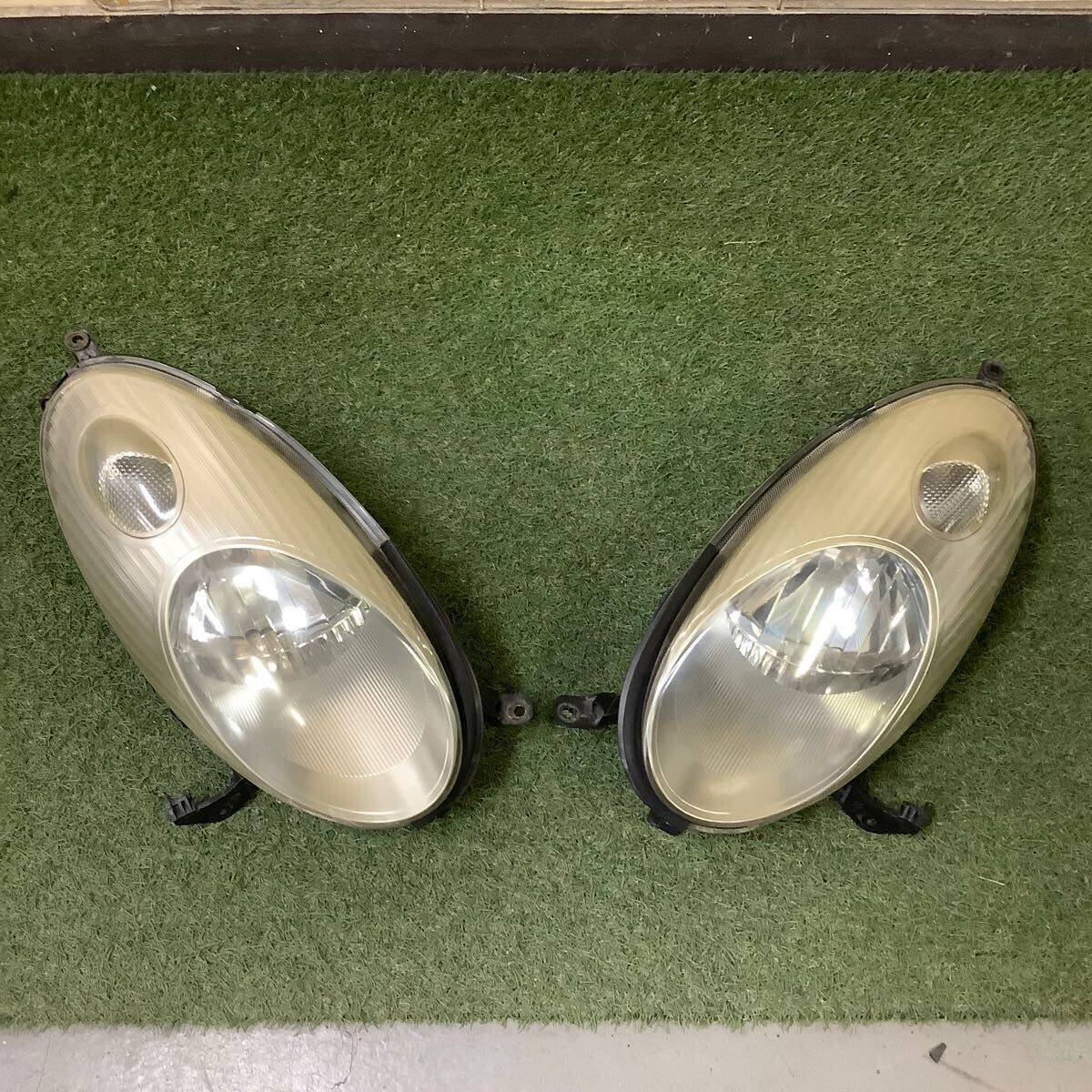 マーチ K12 ヘッドライト 左右セット  ICHIKOH1704 管番3069拍卖