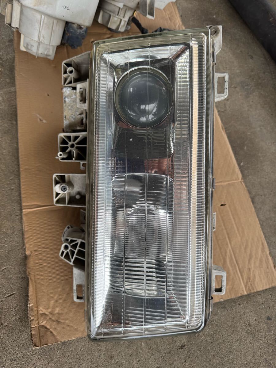 三菱 ふそう スーパーグレート 右ヘッドライト 綺麗 拍卖