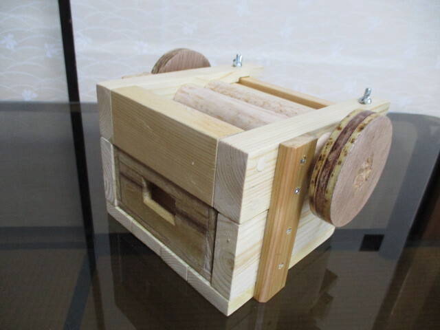 ★綿繰り機 床平置き式 木製 ハンドメイド 新品拍卖