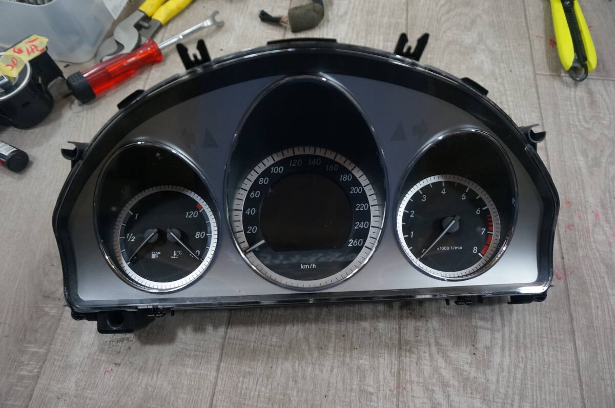 C421 W204 C200 AV-S 前期 スピード メーター ◆A 204 900 48 02 ★動作OK拍卖