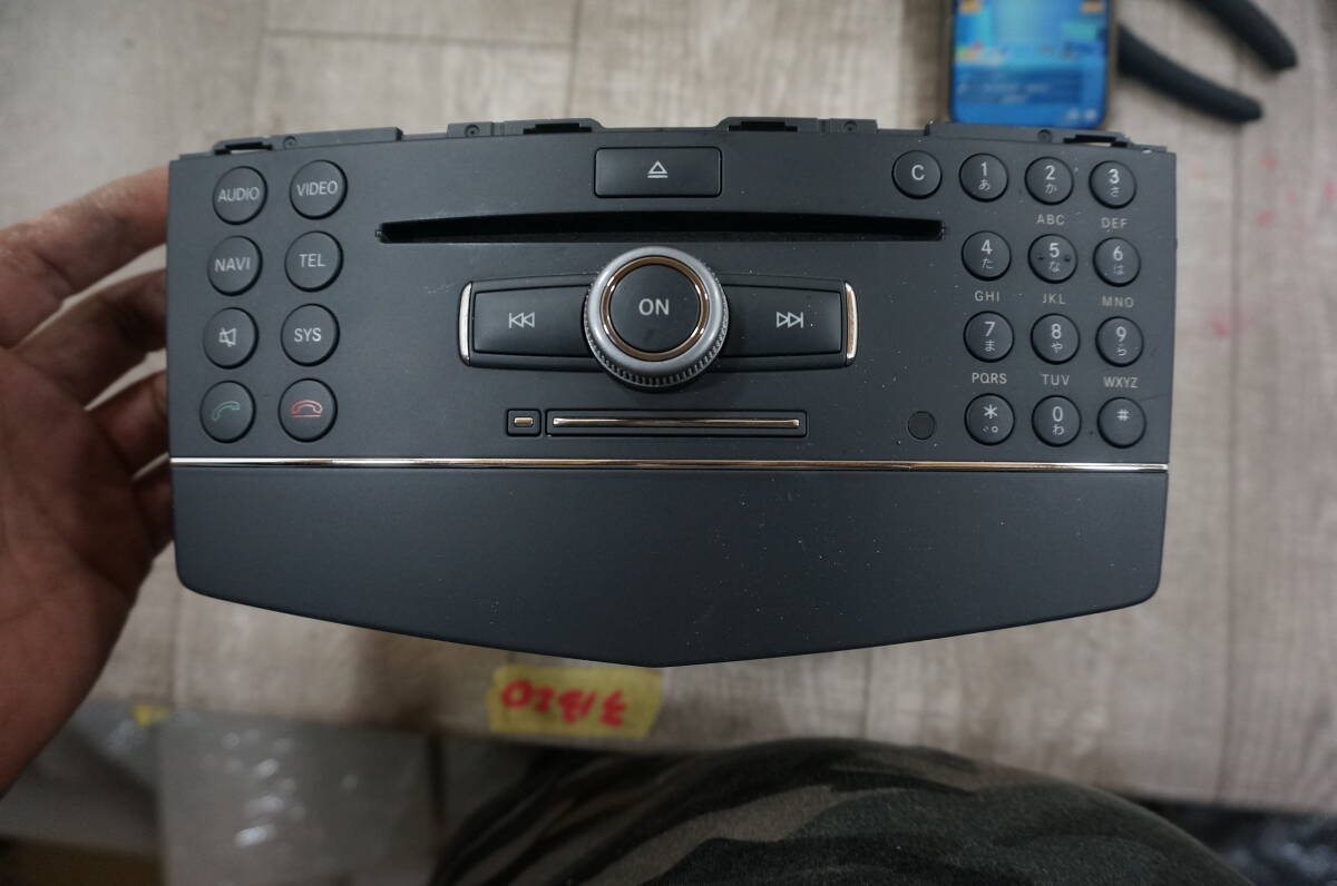 C489 Vメルセデスベンツ Cクラス C250 W204 DBA-204052 純正 ナビ モニター/ユニット HDD/CD/DVD A2048700294 ME432078281225拍卖