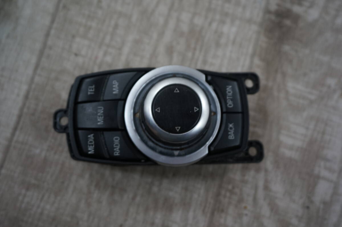 C527 BMW 1シリーズ F20 116i DBA-1A16 ナビ タッチコントロールスイッチ6582 9267956 02拍卖