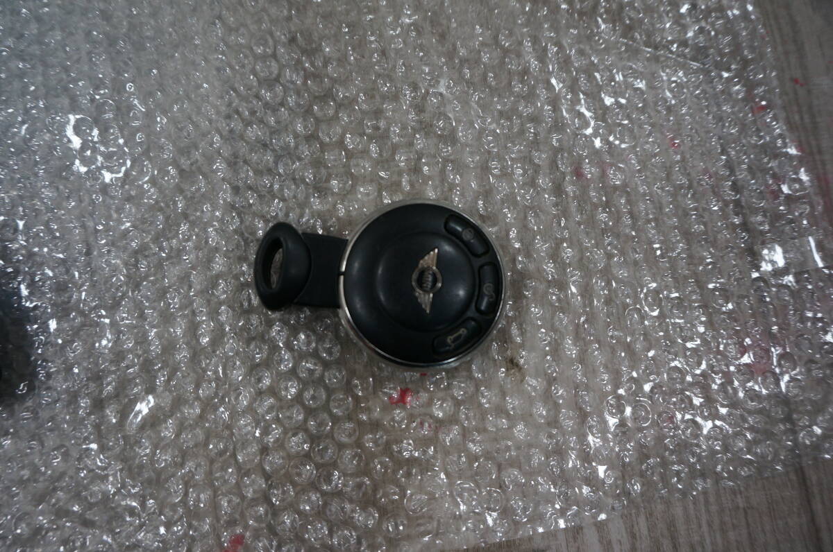 C553 H23年 ミニ クーパー R56 CBA-SU16 右H キーレス 3ボタン トランク リモコン スマートキー 鍵 BMW MINI拍卖