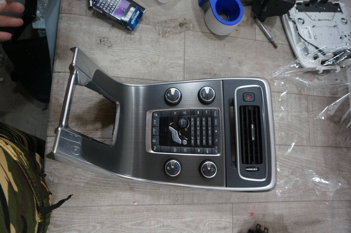 C675 H27年 (ボルボ V60 FB) エアコン スイッチ パネル (FB4164T) センター 拍卖