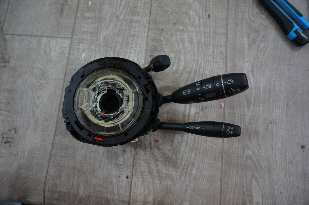 C748 メルセデス Eクラス C207 クーペ インジケーターワイパーレバーユニットA 204 900 08 04拍卖