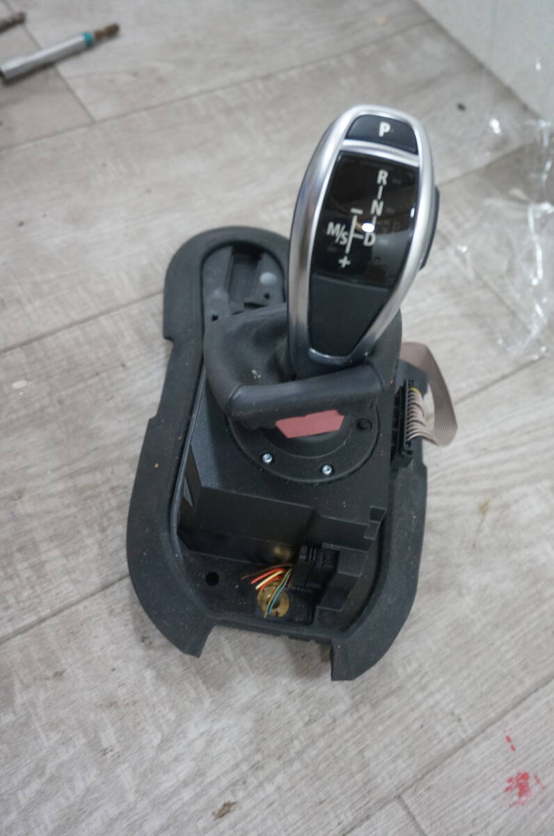 C694 BMW シフトレバー X1 DBA-VM20 VM20 9 260 295 01 33814102 00拍卖