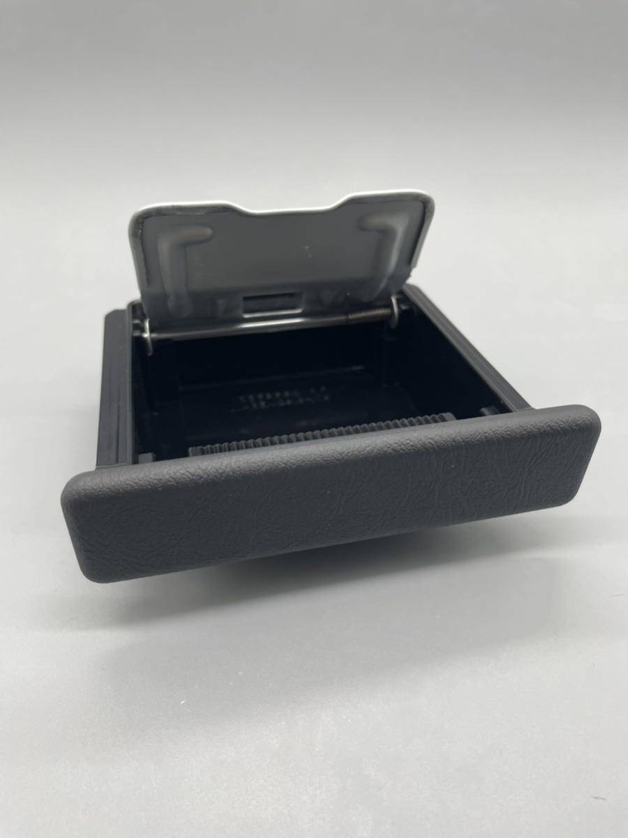 ■■■①在庫有すぐ発送 三菱純正 CP9A ランエボ5 灰皿 インスツルメントパネル アシュトレイ ランサーエボリューション拍卖