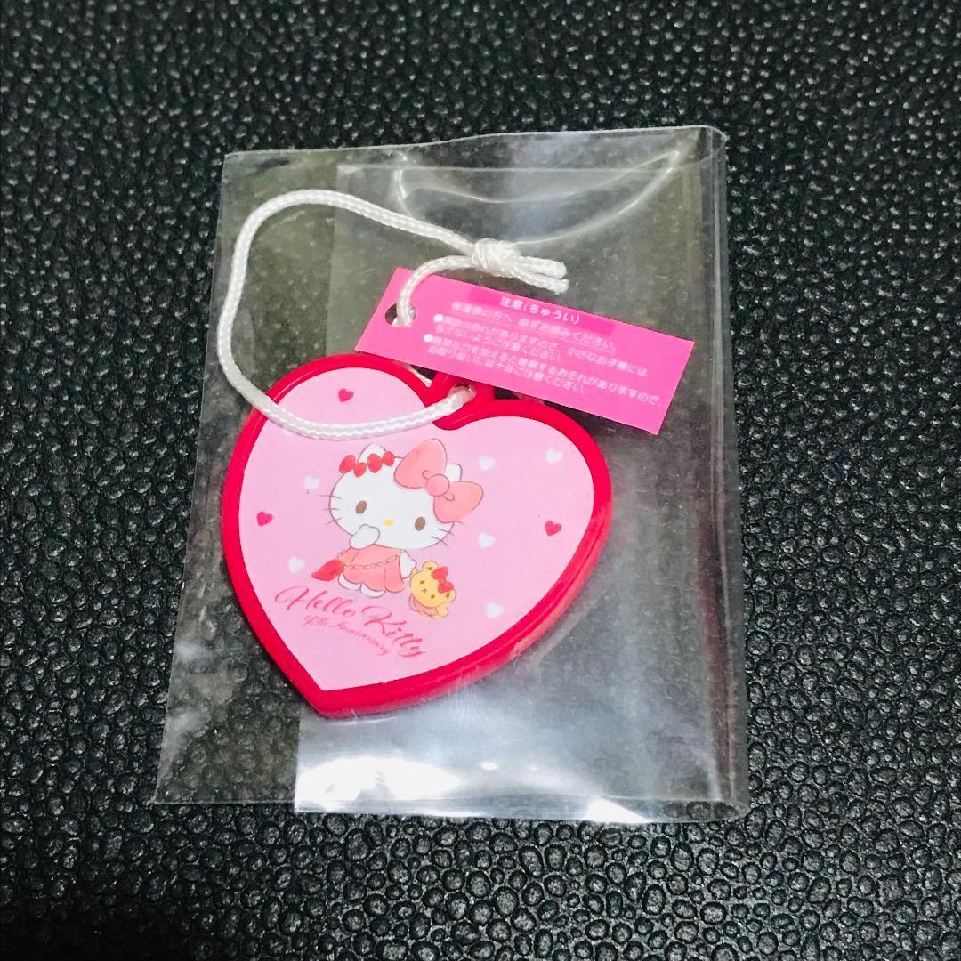 サンリオ ハローキティ キティ おまけ 特典 ノベルティ 非売品 キーホルダー マスコット 50周年 タイニーチャム 平成レトロ 昭和 ガチャ拍卖