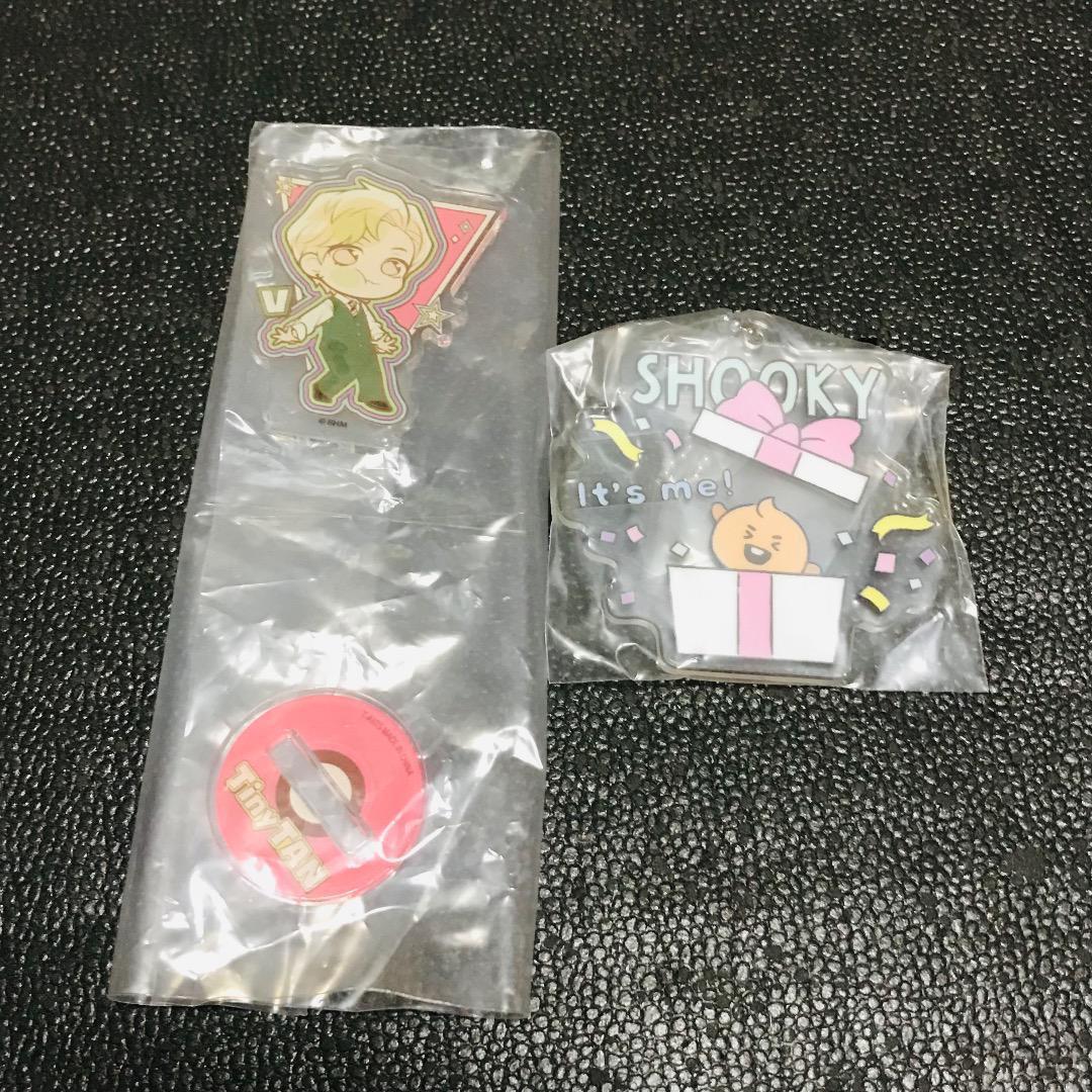 V テテ テヒョン shooky suga ユンギ bts bt21 アクリルスタンド tinytan マスコット アクリルキーホルダー ガチャ カプセル dynamite拍卖