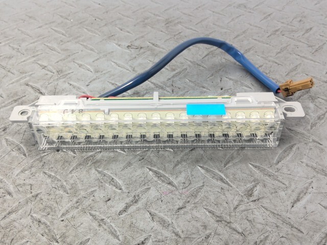 ティアナ J32 ハイマウント ストップ ランプ 26590-JN20A拍卖