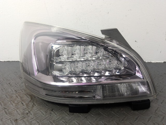 マークXジオ ANA10 左 テール ランプ ライト 81560-72010拍卖