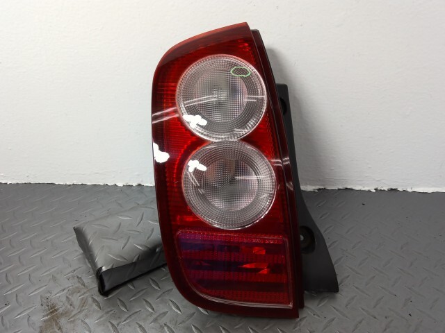 マーチ BK12 左 テール ランプ ライト 26555-AX025拍卖