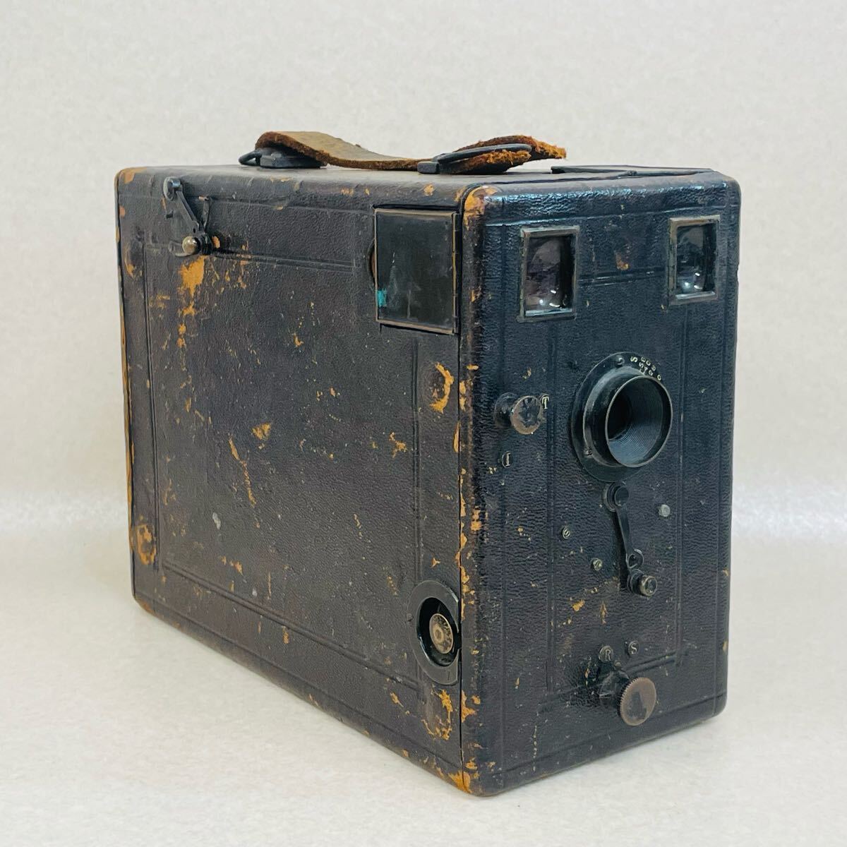 F6120/ Murer's Express Newness ボックスカメラ?拍卖