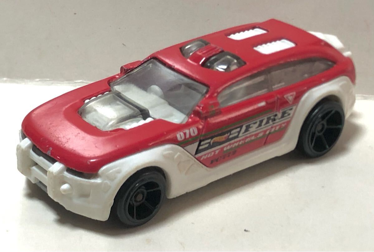 レア 現状 2014 HW Pursuit パシュート Fraser Campbell フレイザー キャンベル ジェット Jet ファイア チーフ 消防指揮車 Red レッド拍卖