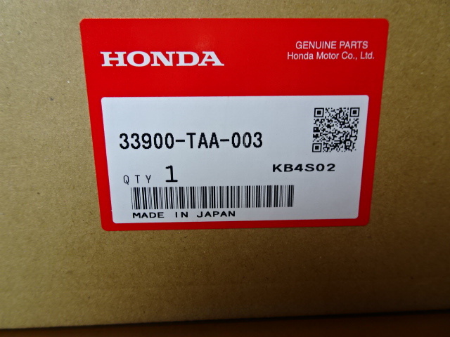 ホンダステップワゴン スパーダ フロントフォグランプ 33900-TAA-003 純正 右側のみ拍卖