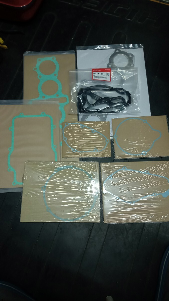 ホンダ純正 CBX400F CBR400F エンジン ガスケット セット 新品 検索 BEET キジマ 外装 シート シール パッキン オーバーホール拍卖