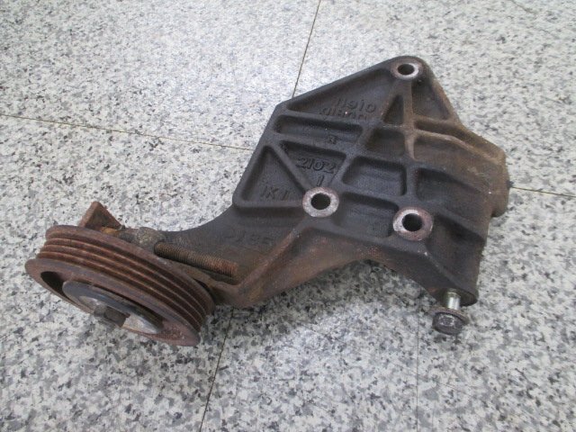 FK10、日産フィガロ、MA10ET エアコンコンプレッサーブラケット&プーリー拍卖