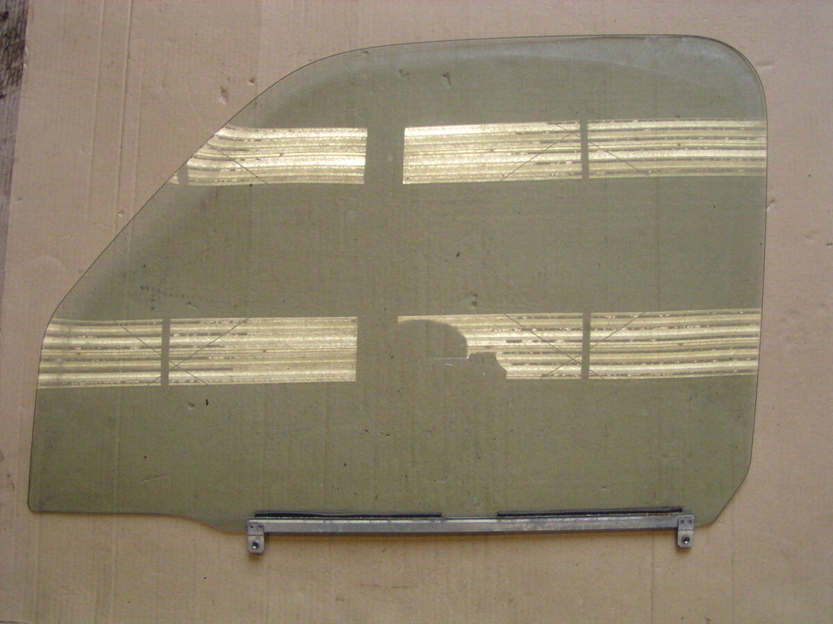 ☆ エブリィ DB52V TURBO 左 フロント ガラス DB52T DA52T拍卖