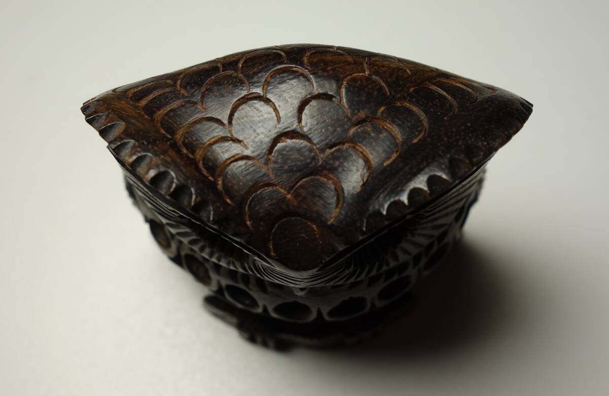 フクロ 木彫り拍卖