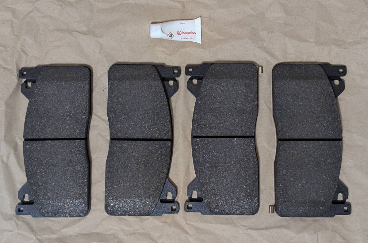 マスタング シェルビー SHELBY GT350 GT350R 純正ブレンボ 6POT 15.5インチ フロント ブレーキ パッド 2015~2020年拍卖