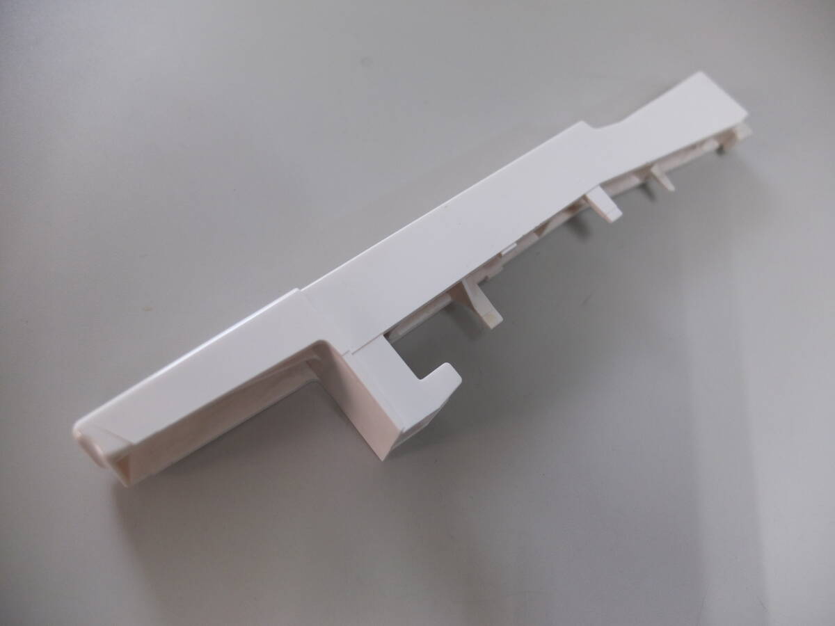 送料無料 動作品 FS鍵盤 白鍵(A) ツメ有り 板バネ無し DX7 SY77 SY99 MOTIF M1 TRITON TRINITY OASYS YAMAHA KORG拍卖