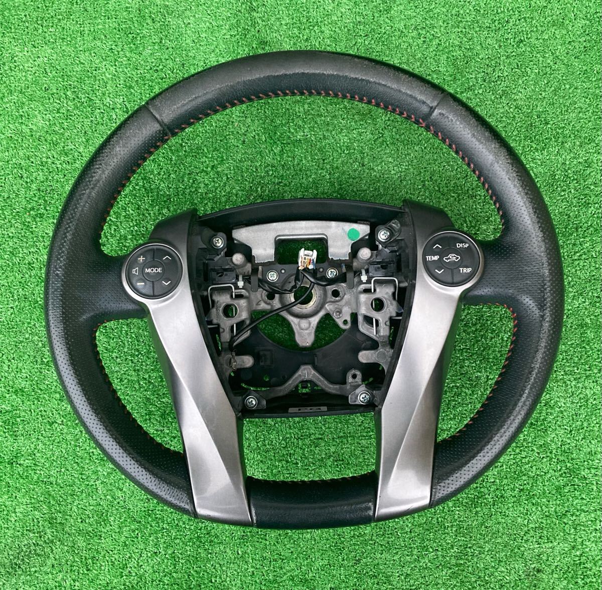 トヨタ! ZVW30 プリウス 30系 G's Gs 純正 後期 ハンドル ステアリング 拍卖