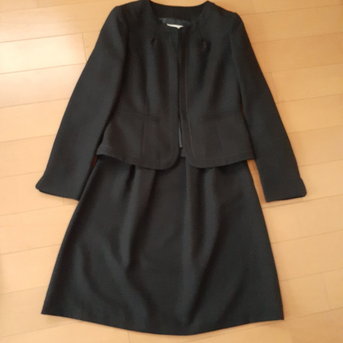 パンプスおまけ付き!any sisフォーマルスーツ上下セット ネイビー七五三入園入学式など拍卖