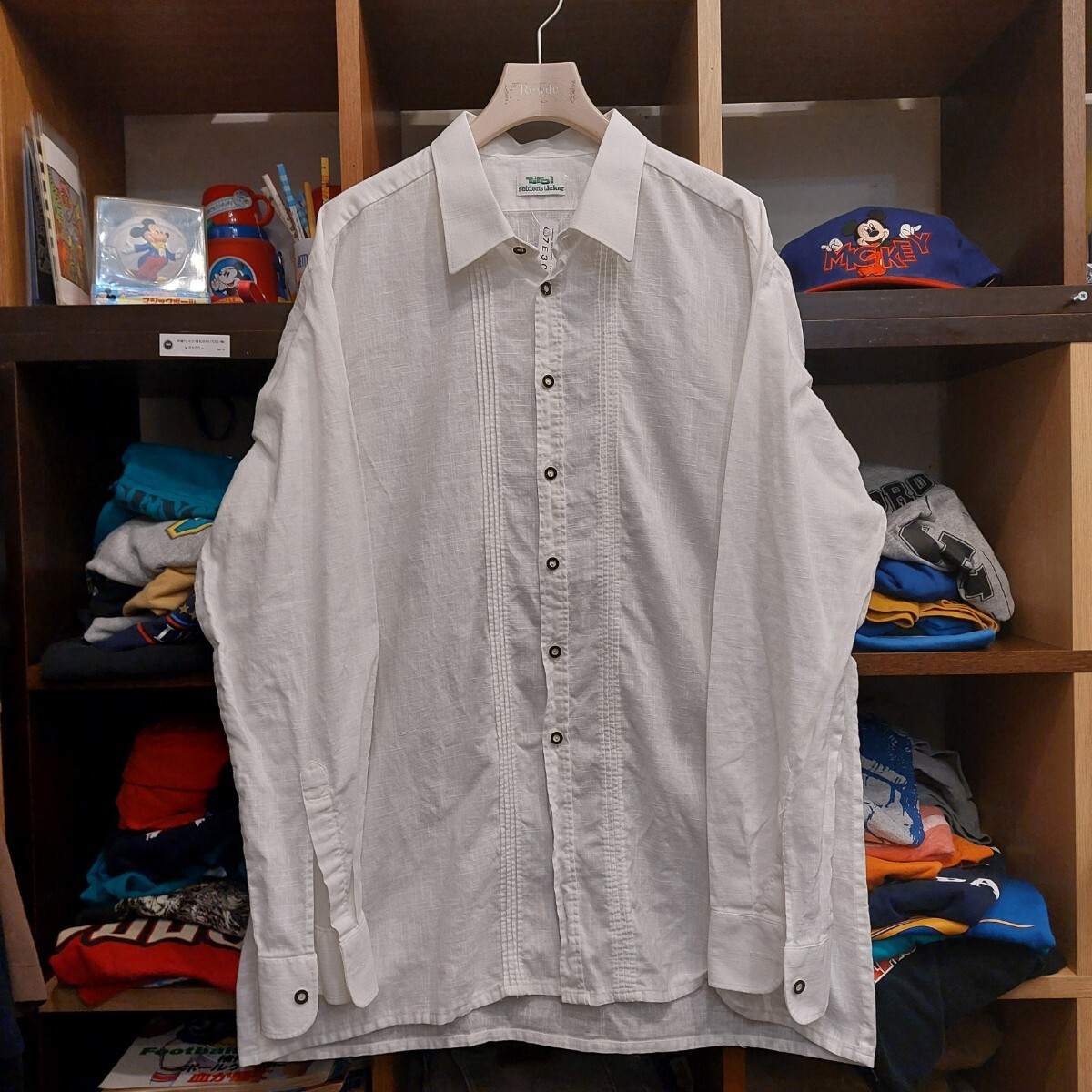 ヨーロッパ古着 Seidensticker TIROL チロリアンシャツ 長袖 リネン コットン プリーツ 無地 ヴィンテージ サイズL 07E3004拍卖