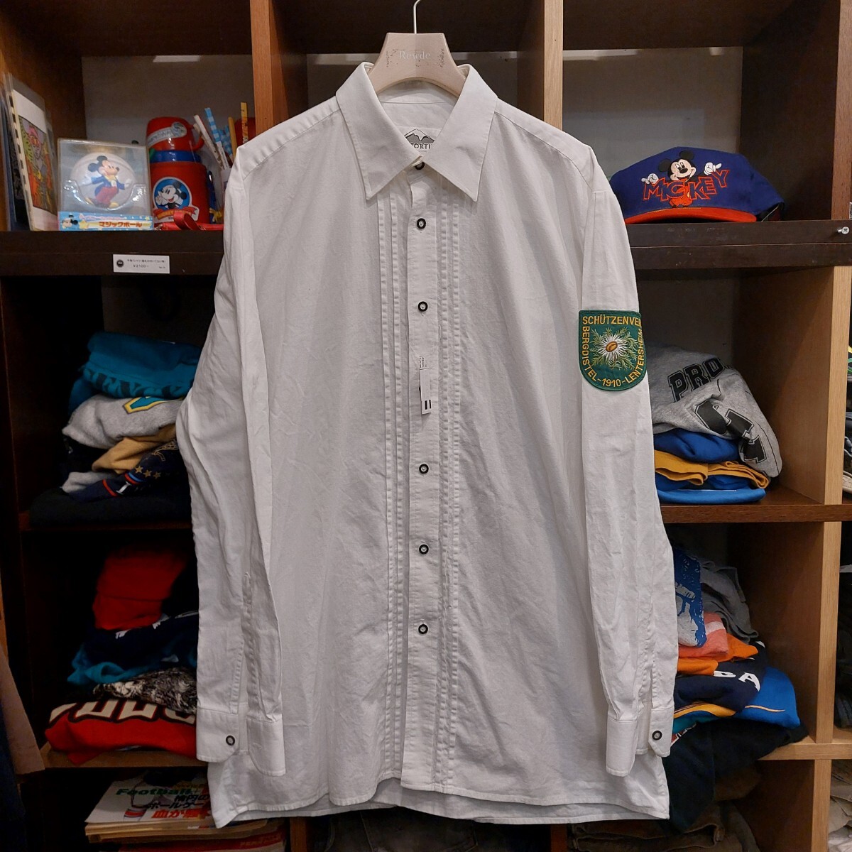 ヨーロッパ古着 CORTINA チロリアンシャツ 長袖 プリーツ 無地 ヴィンテージ サイズL 07E3002拍卖