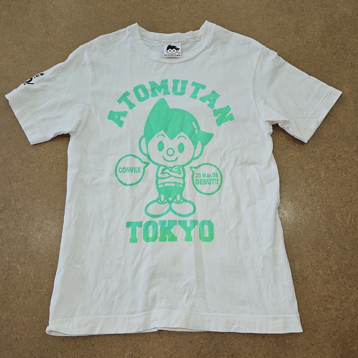 コンベックス×鉄腕アトム コラボTシャツ(白×黄緑)Sサイズ拍卖