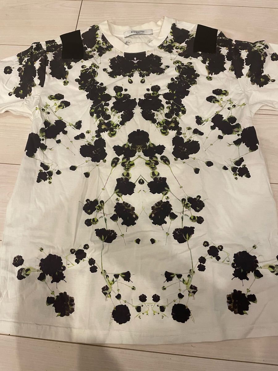 GIVENCHY ジバンシィ かすみ草 プリント Tシャツ リカルドティッシ 古着 半袖 ヴィンテージ拍卖