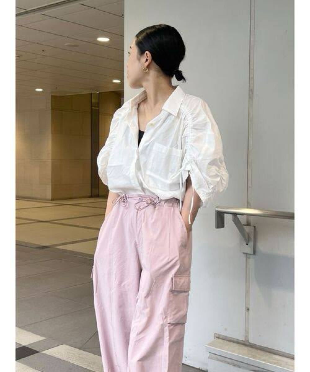 送料無料 Ungrid アングリッド スリーブギャザーデザインハーフスリーブシャツ拍卖