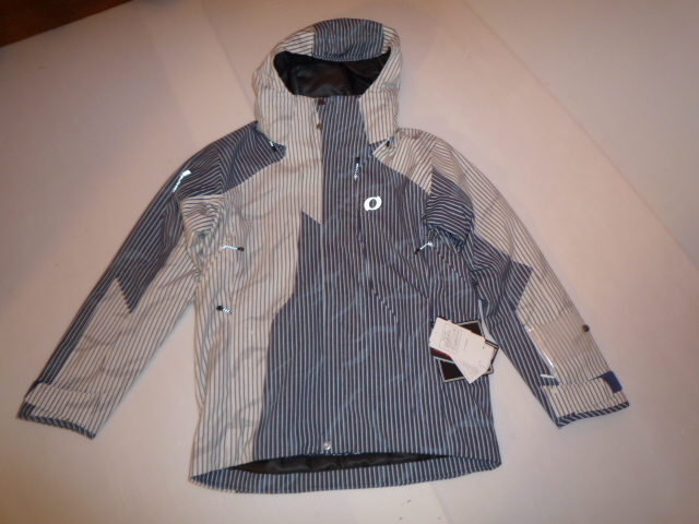 23/24 オンヨネ ONYONE ジャケット L 新品 ONJ96P43 PRINT OUTER JACKET 訳あり拍卖