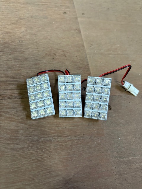 MIMJ★H24 ヴェルファイア 2.4Z 後期★社外品 LEDモジュール3個セット★20系後期/DBA-ANH20W/アルファード/TOYOTA/部品取り車拍卖