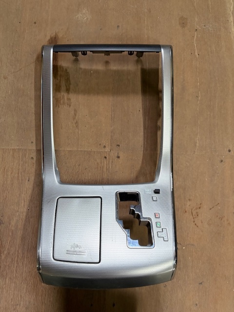 MIMK★H24 ヴェルファイア3.5Z_G 前期★純正 シフトパネル センターオーディオパネル★DBA-GGH20W/20系/アルファード/TOYOTA/部品取り車拍卖