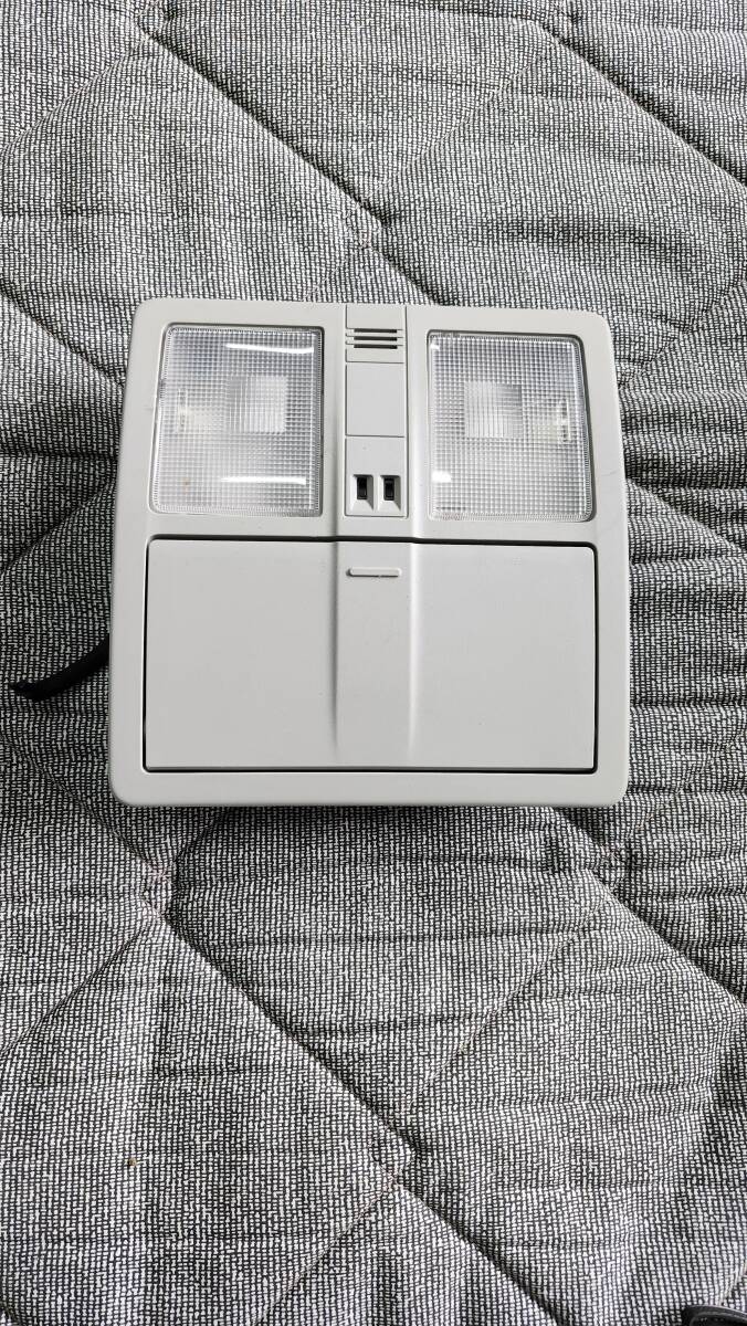 KAMD★トヨタ マーク X 250G★純正 ルームライト★ルームランプ★メガネケース/セダン/ブラック/TOYOTA/部品取り車拍卖