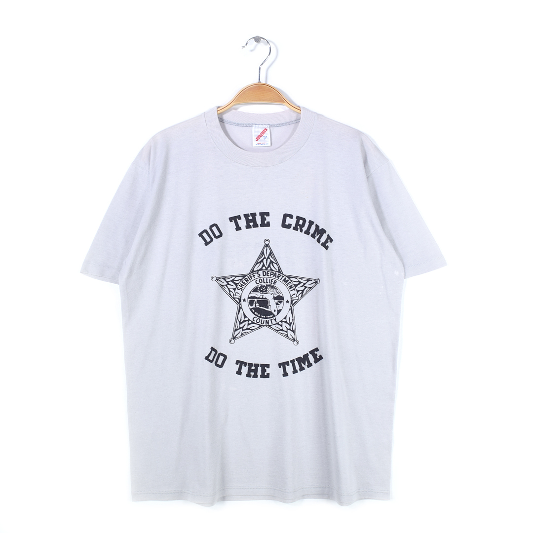 【送料無料】90s シェリフ 保安官 USA製 ヴィンテージTシャツ アーチロゴ ライトグレー 袖シングルステッチ ジャージーズ L 古着 @BZ0374拍卖