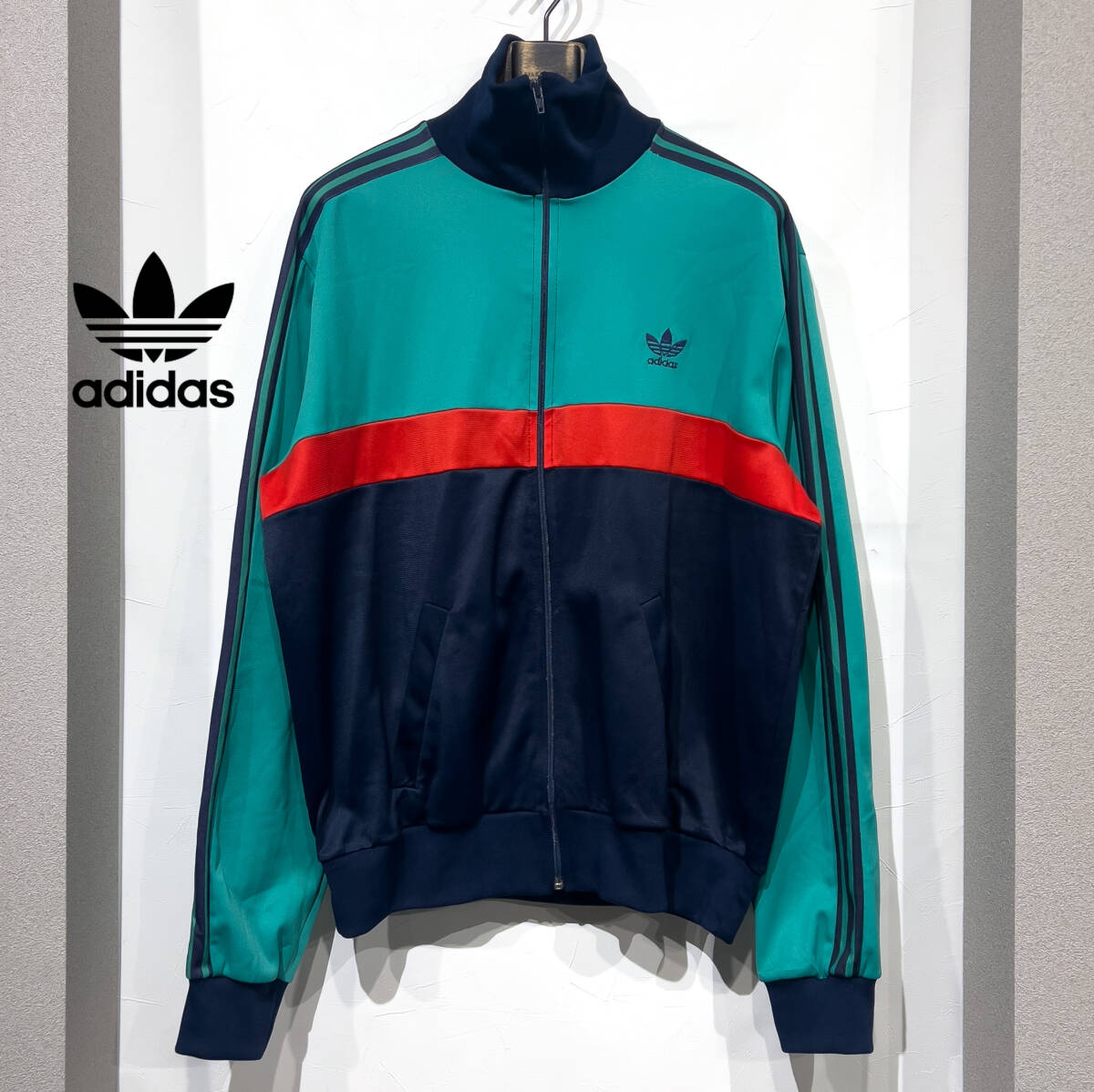 XL相当 / 70s VINTAGE Adidas アディダス トラックジャケット ジャージ フランス製 VENTEX社 グリーン ネイビー レッド 古着 トレフォイル拍卖