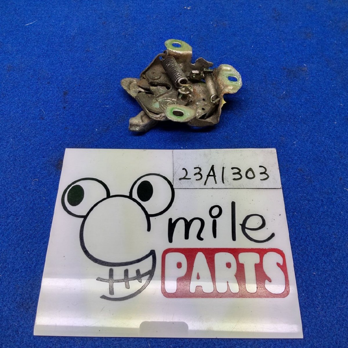 DA17V エブリィ 純正 フードキャッチ 1A7-1-6/23A1303*同梱不可拍卖