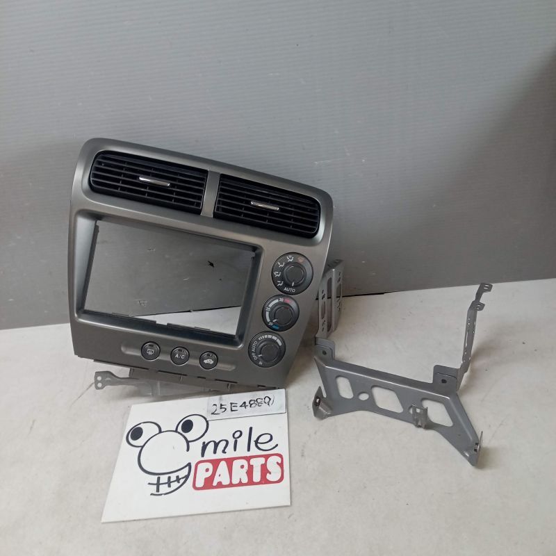 EU1 シビック 純正 エアコンスイッチパネル 2Z4-6-8/25E4889*同梱不可拍卖