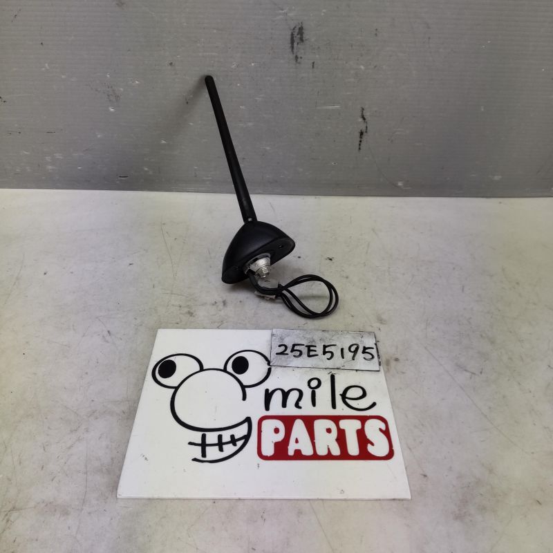 MH34S ワゴンR 純正 アンテナ 1A1-22-3/25E5195*同梱不可拍卖