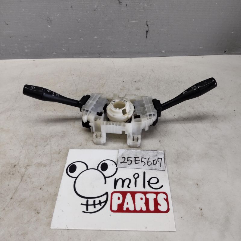 H59A キックス 純正 ディマースイッチ 1A1-11-6/25E5607*同梱不可拍卖