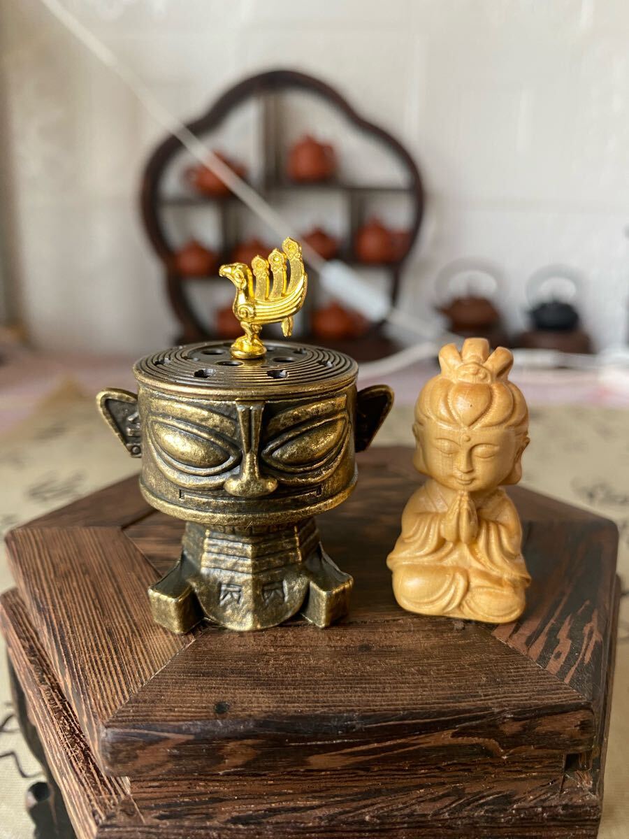 送料無料 土偶のミニ香炉 仏壇 仏具 観音木彫り 古美術 金属製 真鍮 三星堆文化 セット拍卖